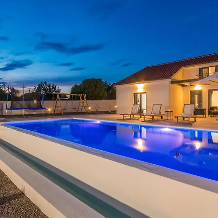 Beautiful In Skabrnja With Wifi Skabrnje